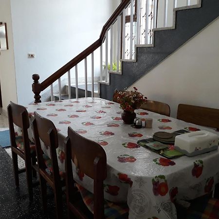 Hôtel Goshen House à Katmandou Extérieur photo